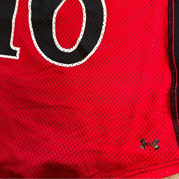 Under Armor Texas Tech Red Black Mesh Jersey Kliff Kingsbury Heart Womens Medium - Picture 4 of 9